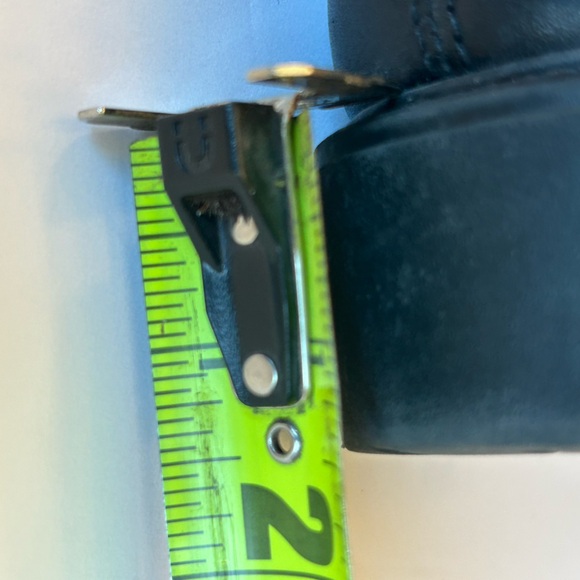 Vagabond Chelsa Classic Black Leather Pull On Boots - Picture 9 of 16